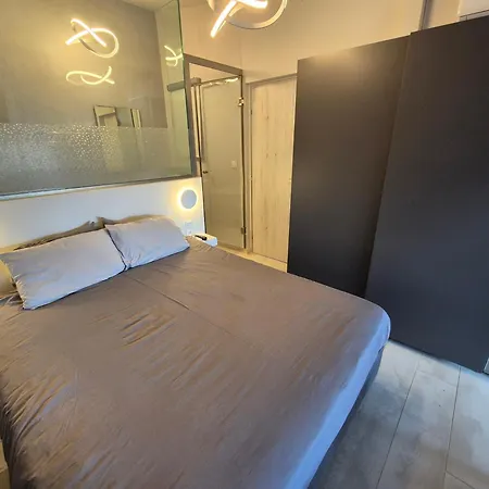 Mastora Seaside Loft * Alikes