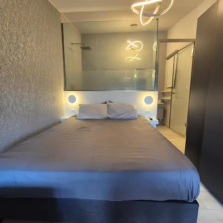 Mastora Seaside Loft Apartment Alykes (Zakynthos)